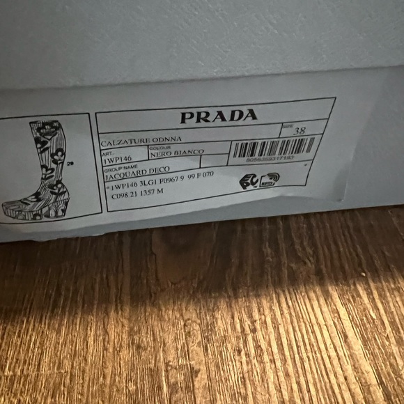 Authentic Prada pattern boots - Picture 2 of 2